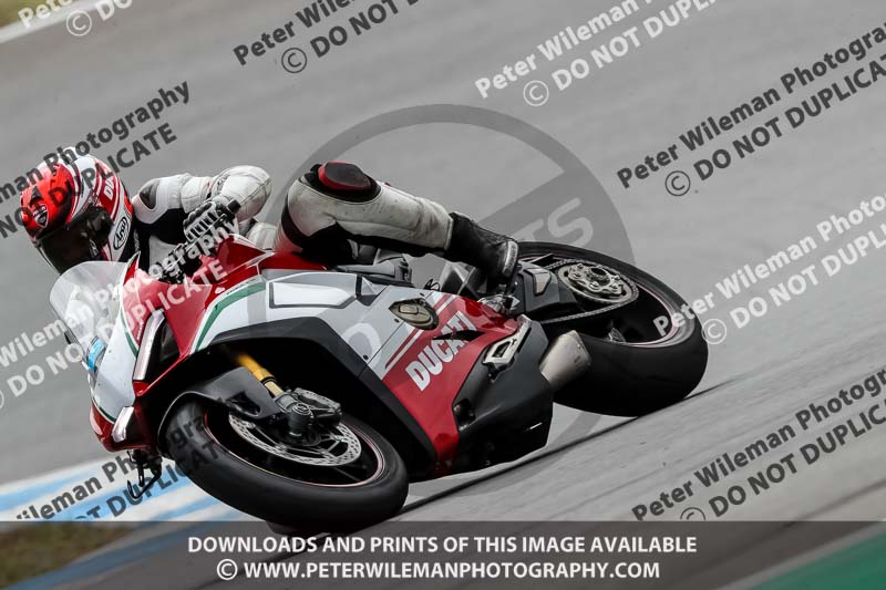 estoril;event digital images;motorbikes;no limits;peter wileman photography;portugal;trackday;trackday digital images